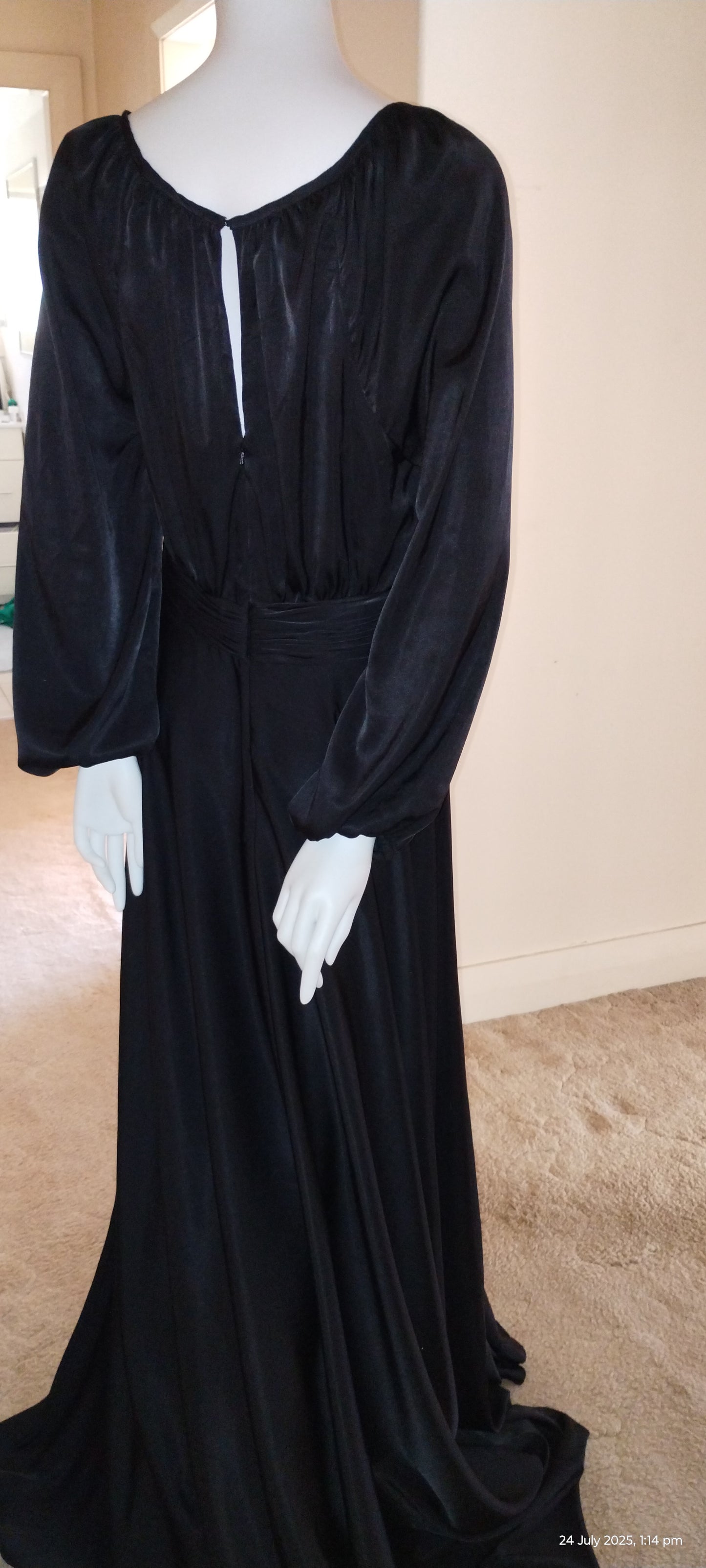 F Size 14 Black long sleeves full length dress