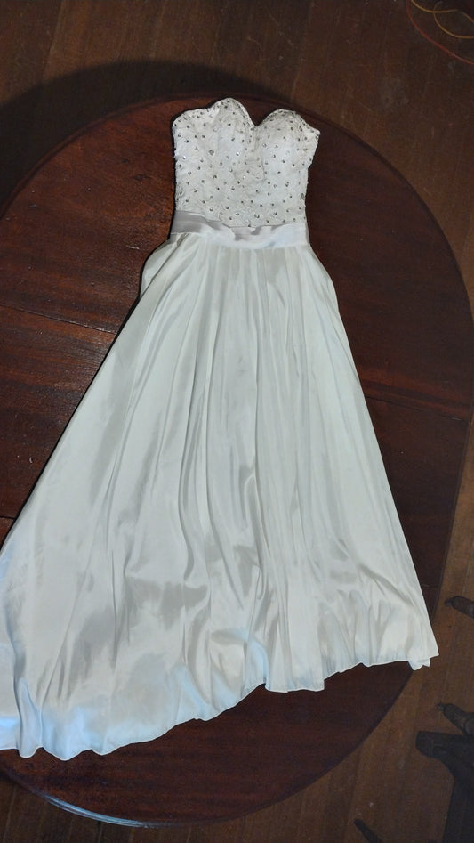 c Size 8 White Sheath full length dress with sequinned bodice