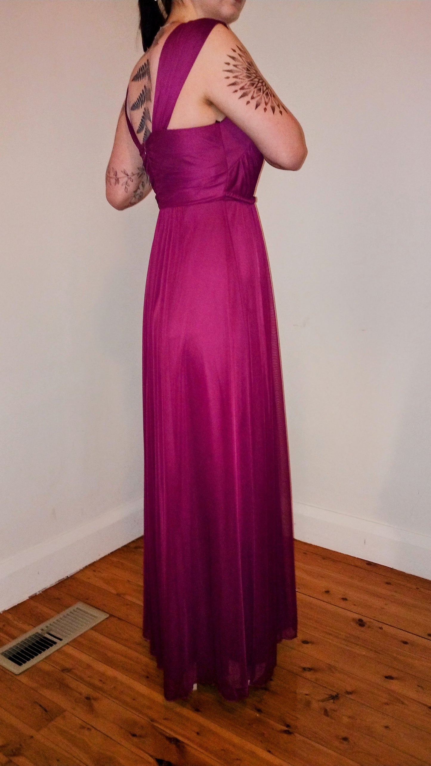 f Size 14 Deep Pink dress