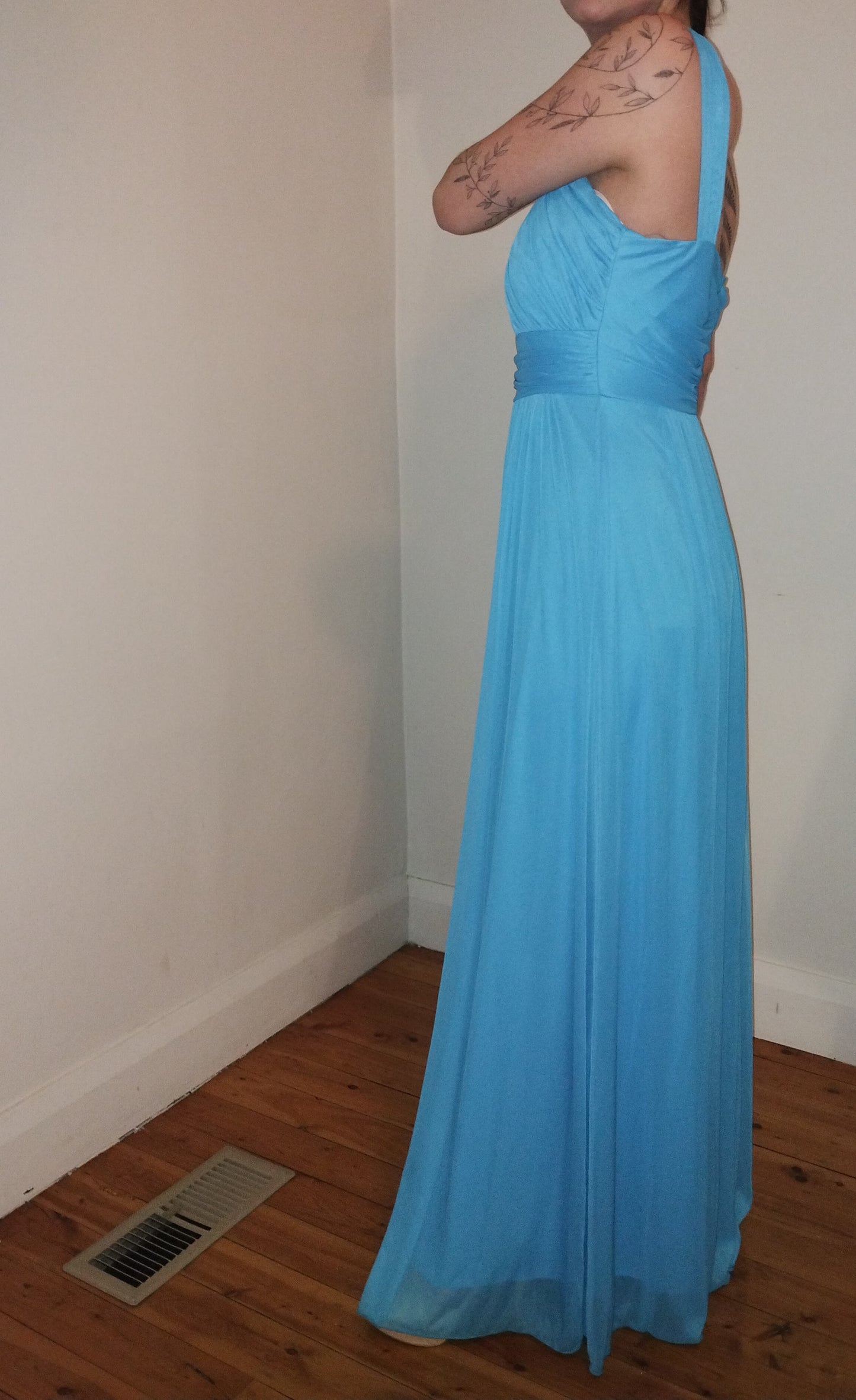 e size 12 Sky Blue Grecian styled dress