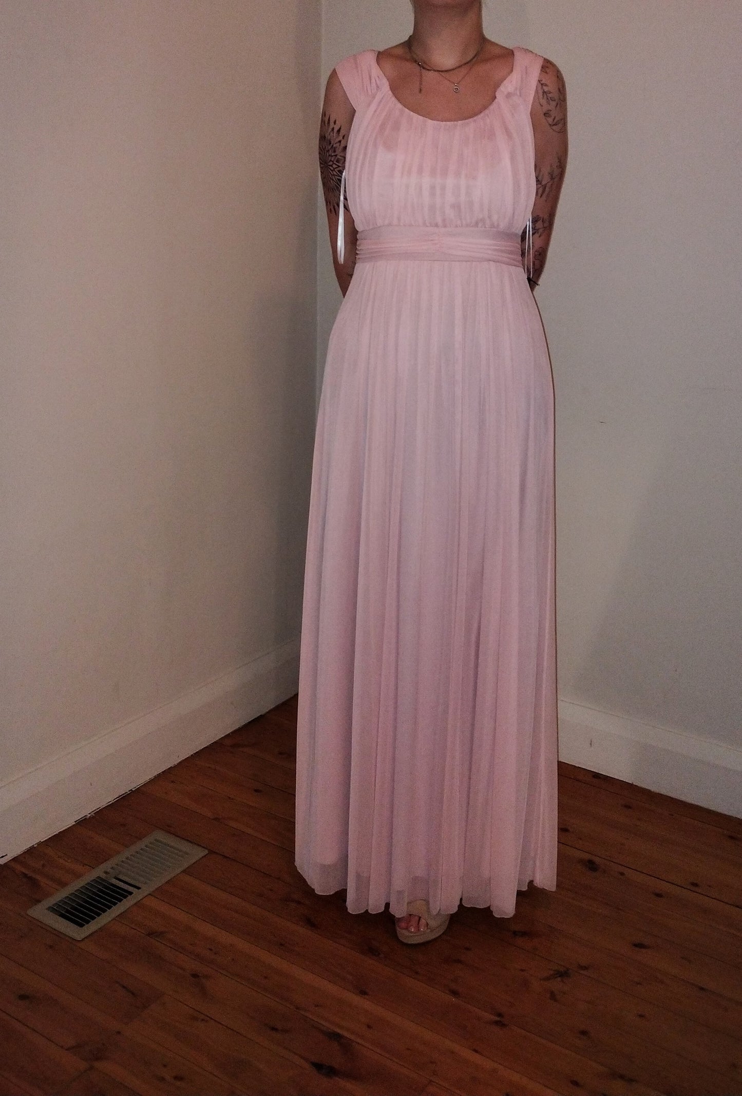 d size 10 Pale Pink classic long dress