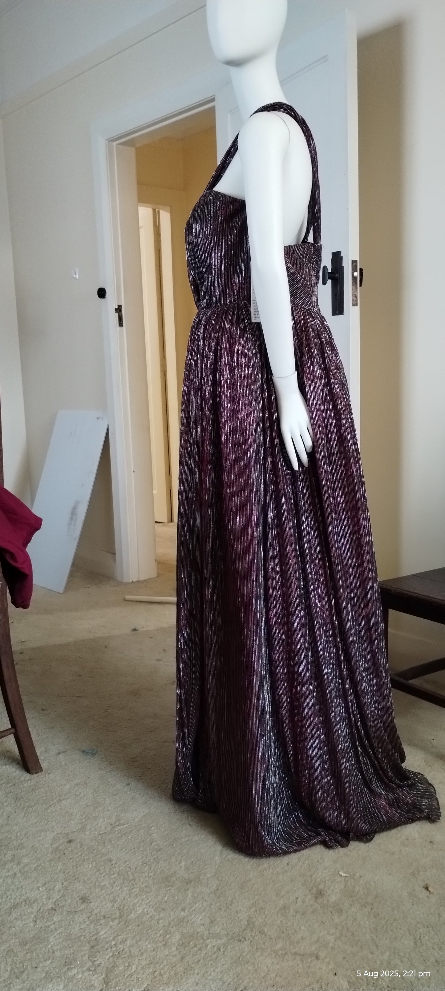 G Size 16 maroon sheen sweetheart neckline long dress