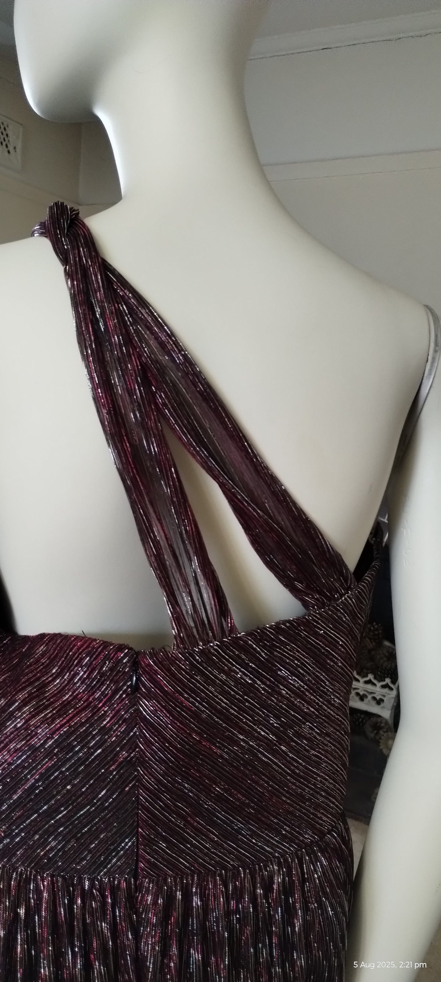 G Size 16 maroon sheen sweetheart neckline long dress