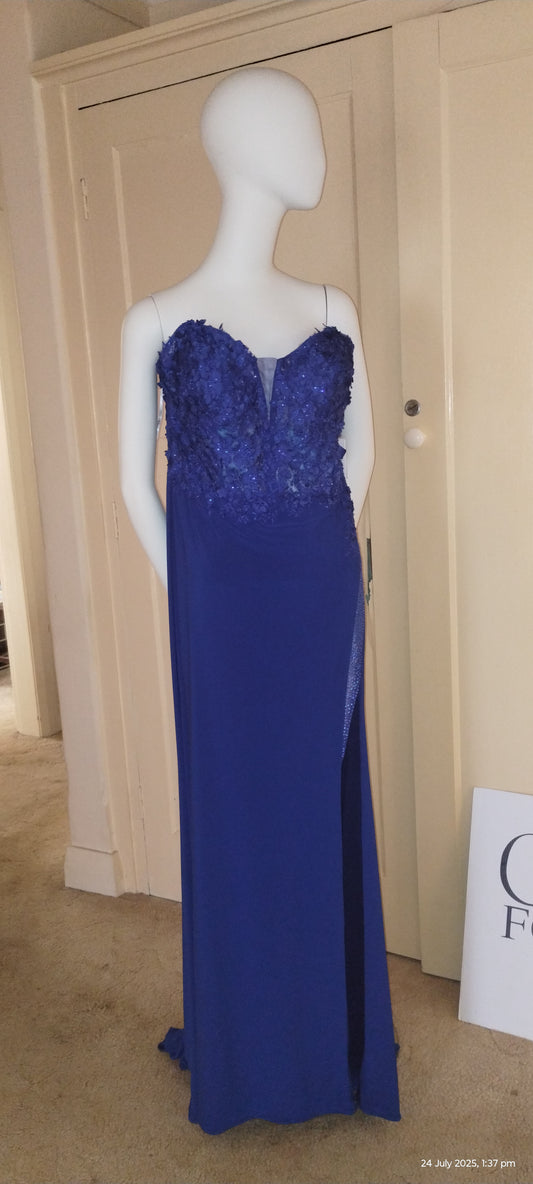 F size 14 blue sheath