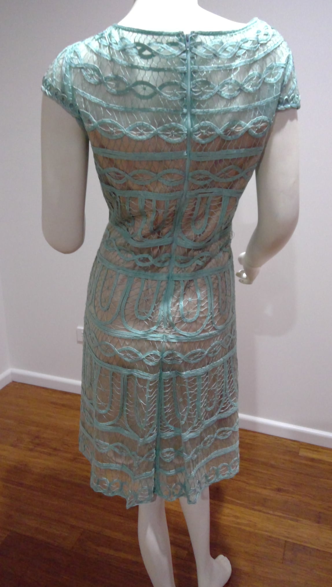 g size 16 Jade Green lace knee length dress