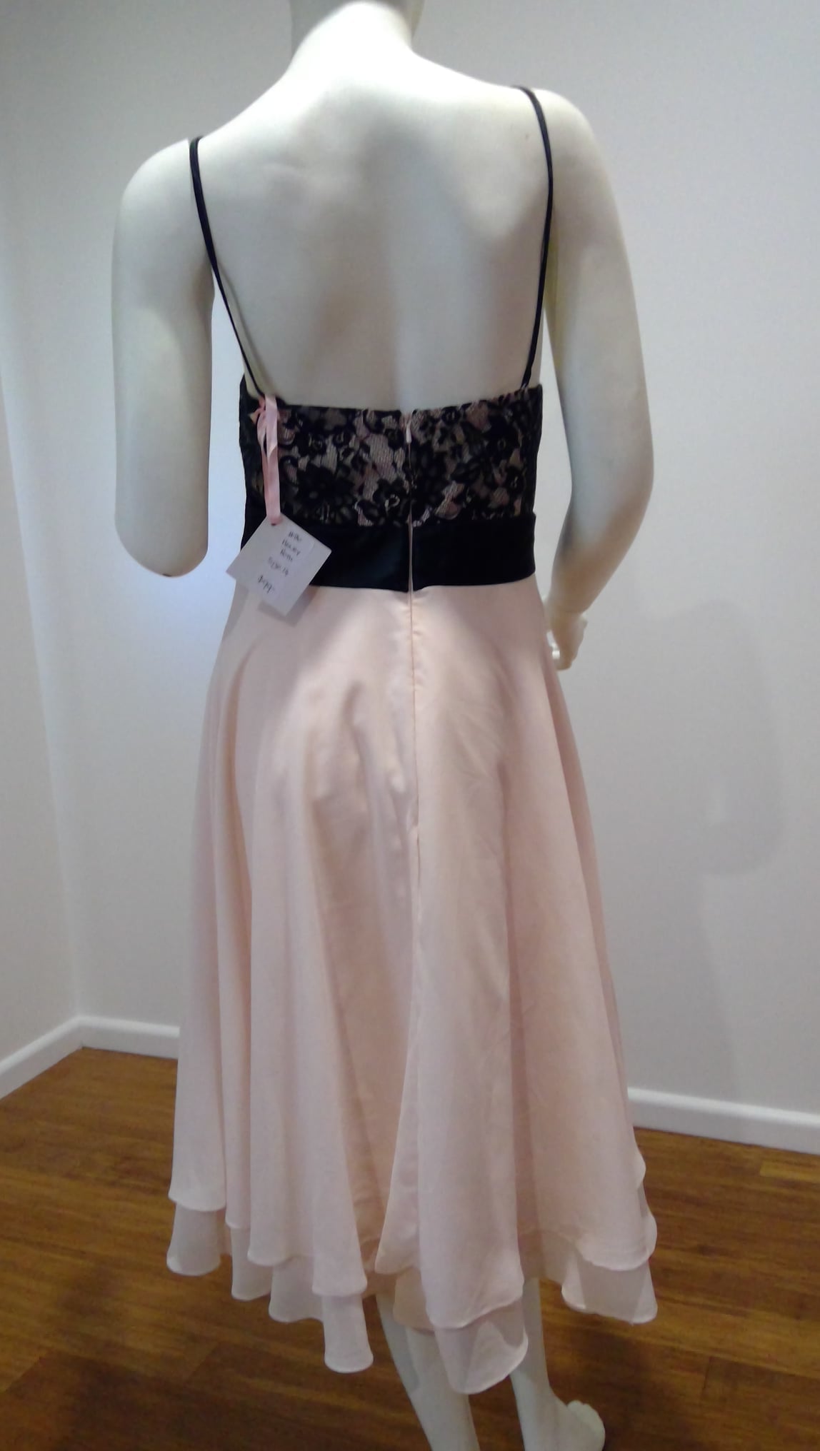 f size 14 black lace bodice, pink knee length skirt