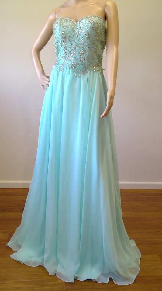 c size 8 Teal beaded sheath dress