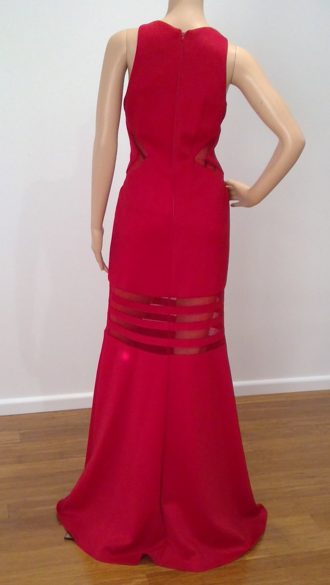 e Size 12 Red full length dress