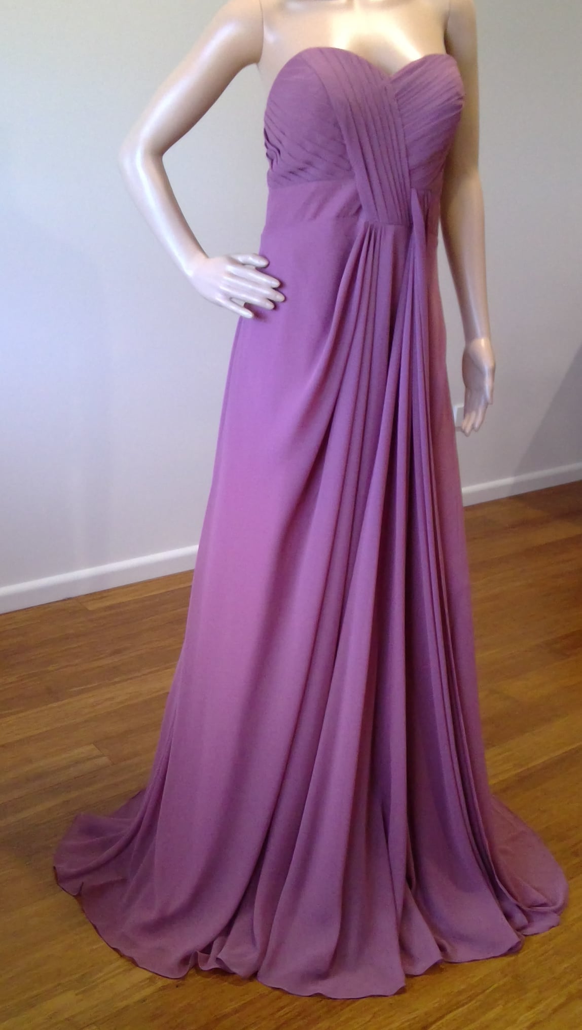 f size 14 Plum  sweetheart bodice sheath dress