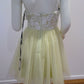 c Size 8 Lemon above knee length dress