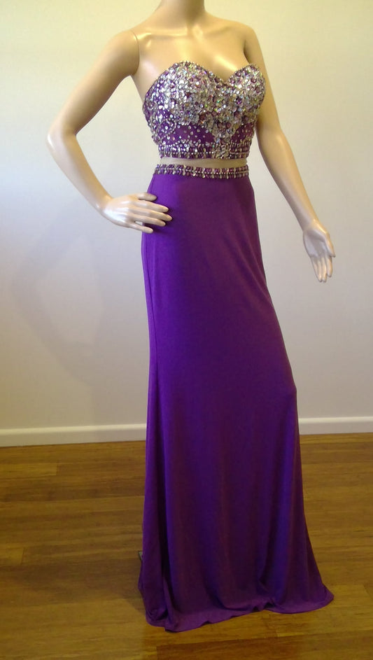 c size 8 Purple beaded sweetheart bodice dress