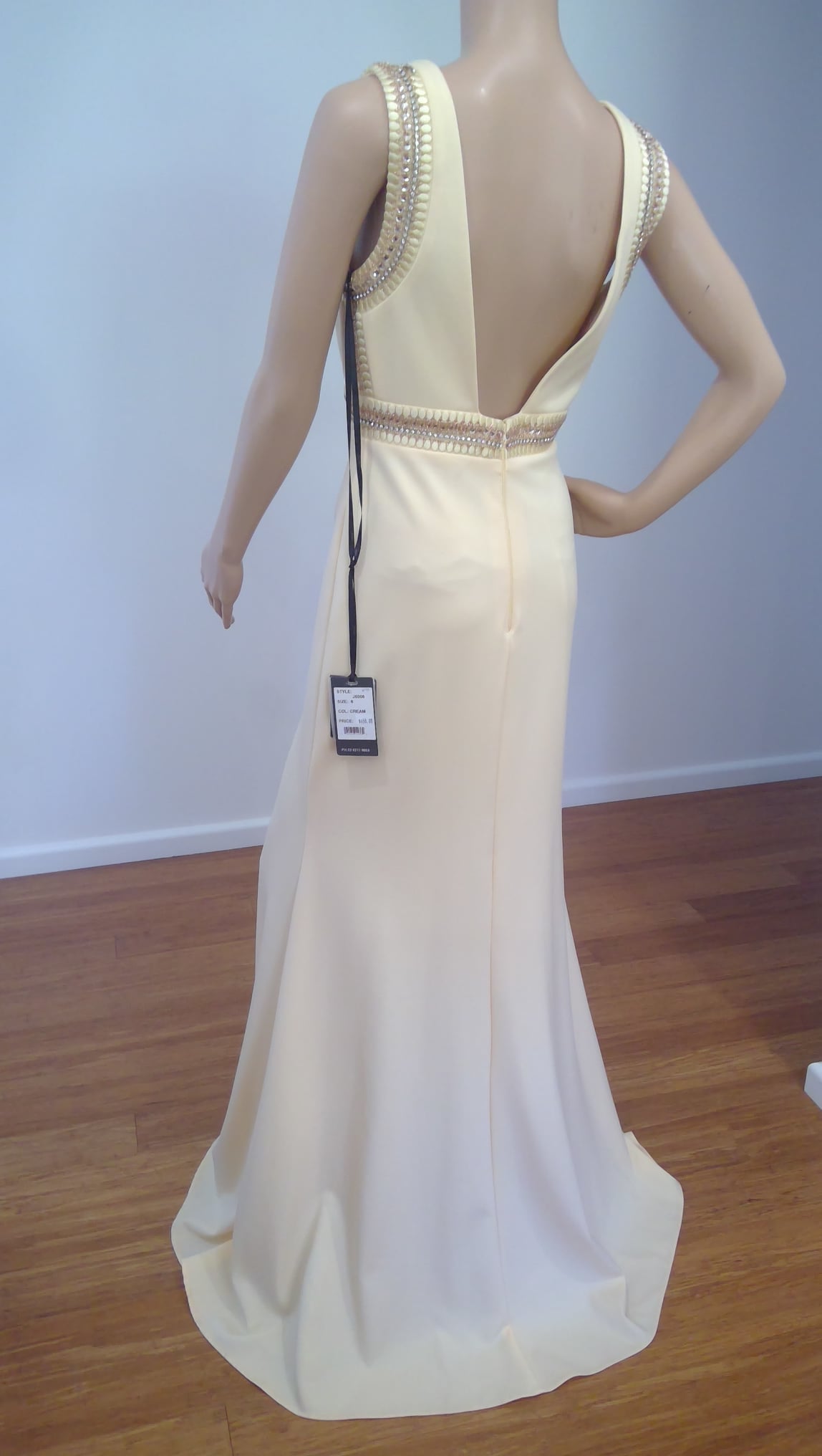 c  Size 8 Cream deep back dress