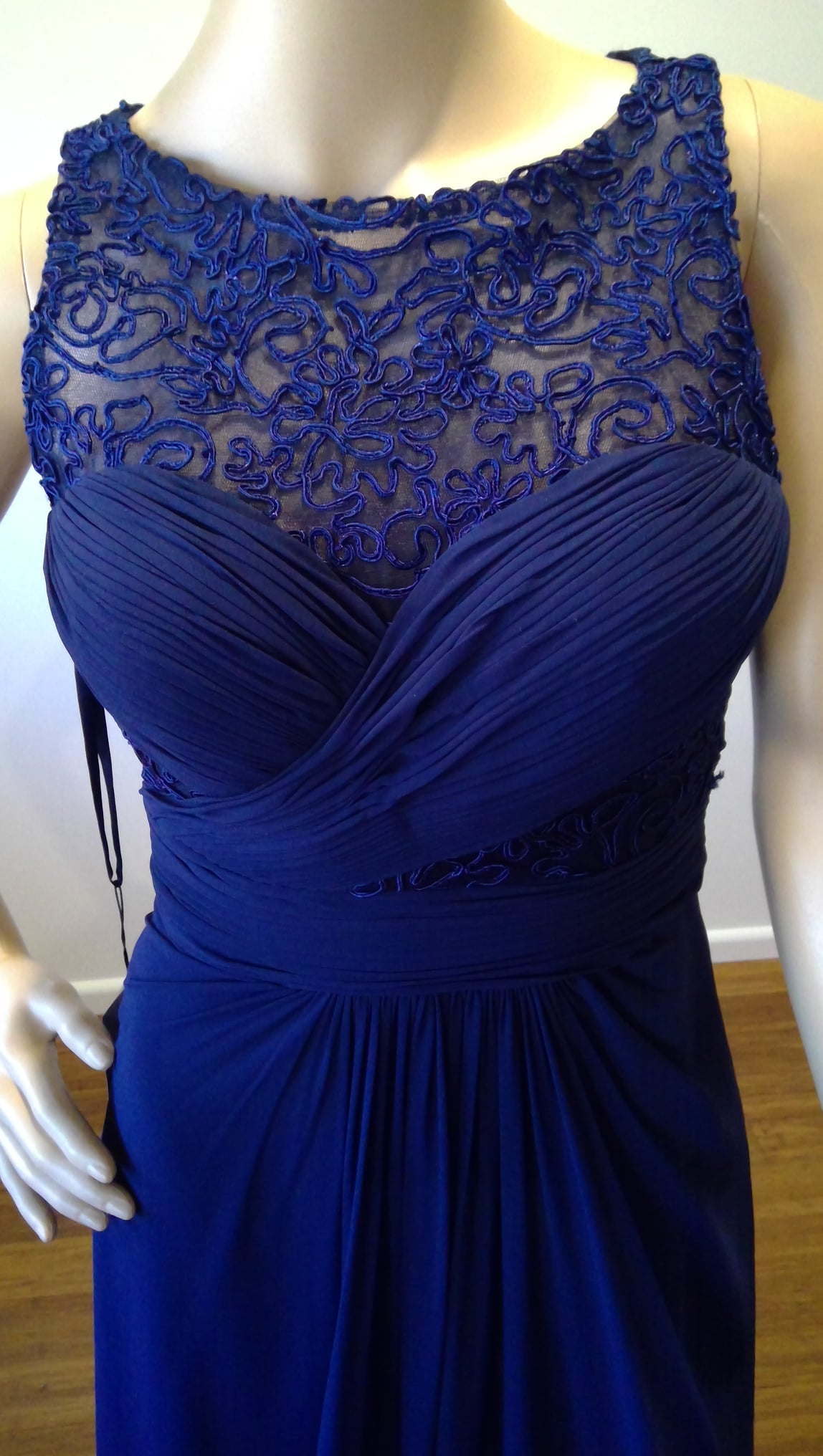 b Size 6 Navy Illusion Neckline A Line Dress